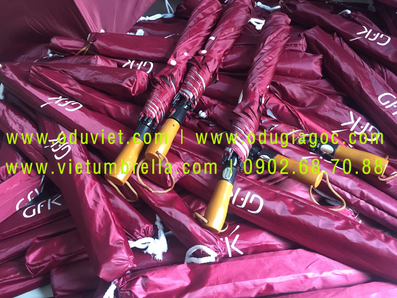 xưởng sản xuất ô dù cầm tay in logo quảng cáo